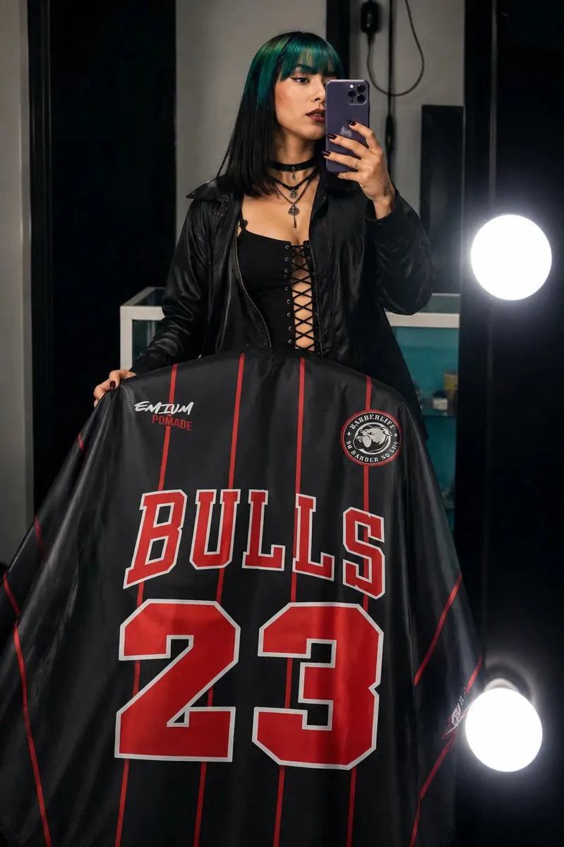Capa Cubridor Barbero Ladybarber Chicago Bulls Black Color Negro